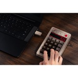 8BitDo Retro 18 Mechanical Numpad - C64 Edition beige/grijs, Kaih Box White switch V2, Double shot ABS keycaps, USB / 2,4 GHz / Bluetooth